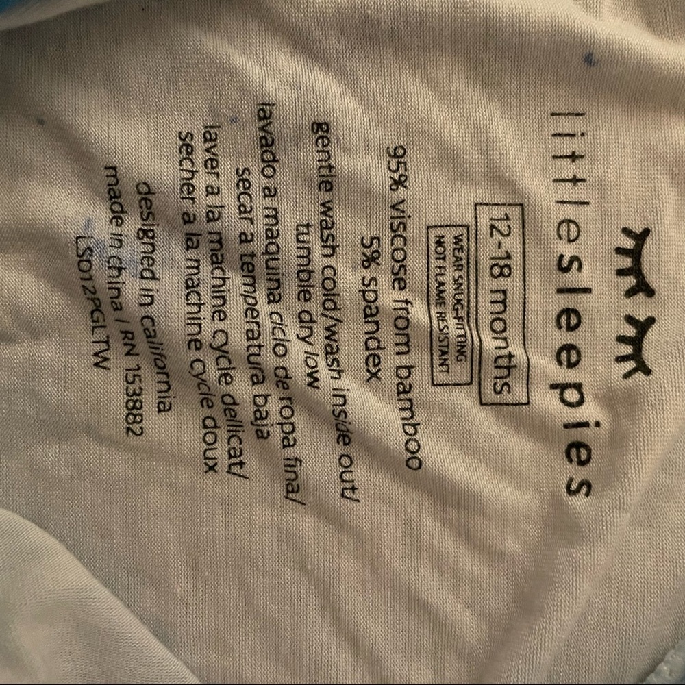 Little Sleepies Bamboo Zippies 12-18m, barely worn!
